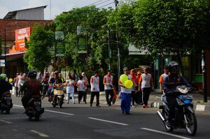 Berbagi Keceriaan Di Milad Kesepuluh Bank BDS