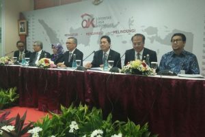 Industri Jasa Keuangan Tumbuh Positif