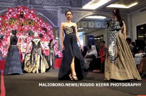 Trend Fashion 2018 Dari Launching Jogja Fashion Rendesvouz 2018.