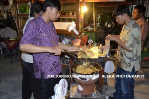 Kredit UMKM Bank Danamon Naik 10 Persen