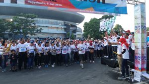 Meriahnya Fun Walk 2018 Memperingati Hari BPR-BPRS Nasional di DIY