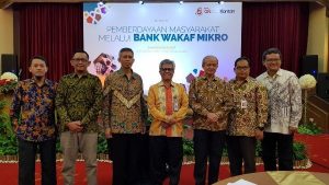OJK Perbanyak Bank Wakaf Mikro