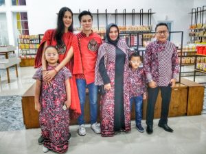 Gerai Oleh – Oleh Kekinian Terbaru Dari Bakpia Dan Batik Wong Jogja