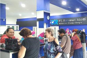 Rupiah Tembus Rp15.000, Transaksi Valas Naik 40 Persen