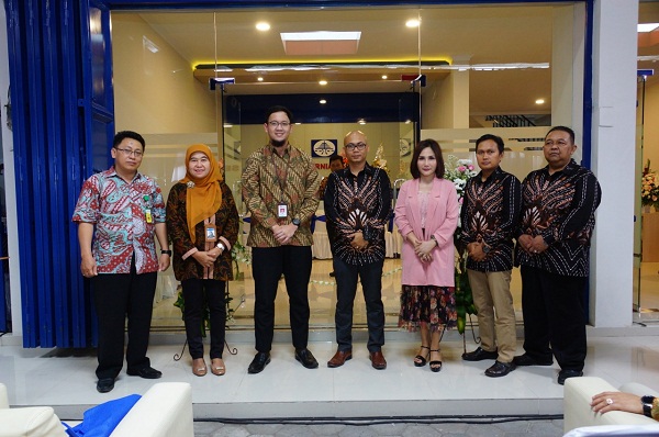 kurnia sewon resmikan kantor