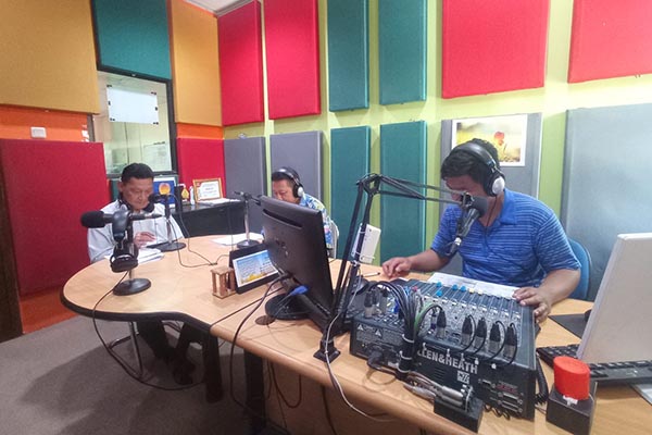 Bincang Keuangan FKIJK di Smart FM 102.1 Yogyakarta Menghadirkan PT Asuransi Jiwa Central Asia Raya