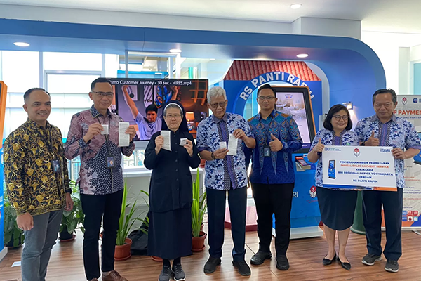 BRI Luncurkan Mesin Self Payment Service di RS Panti Rapih Yogyakarta