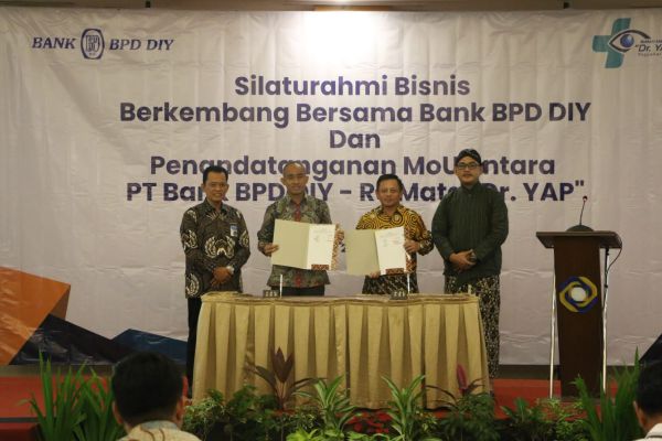 Bank BPD DIY dan Klinik Utama Mata “Dr. YAP” Magelang Teken PKS Layanan Keuangan