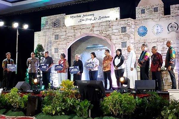 BMPD, OJK, FKIJK, dan Perbarindo DIY Menyelenggarakan Perayaan Natal Bersama di The Rich Hotel Yogyakarta (17/01/25)