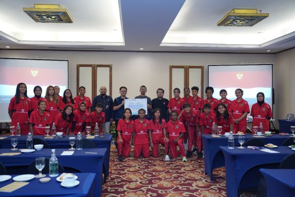 Atlet Timnas Putri Belajar Investasi Masa Depan Cerah dari Lapangan ke Pasar Modal