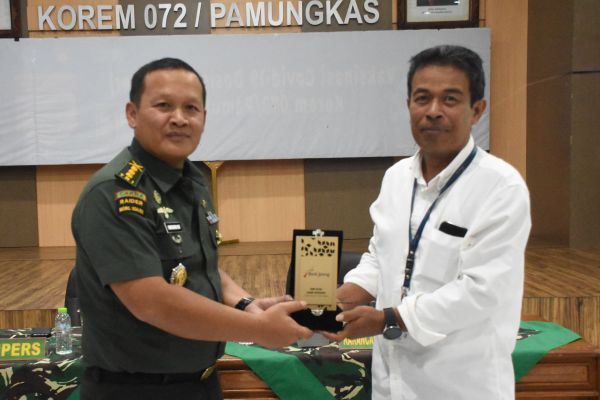 Prajurit dan PNS Korem 072/Pamungkas Ikuti Sosialisasi Bank Jateng